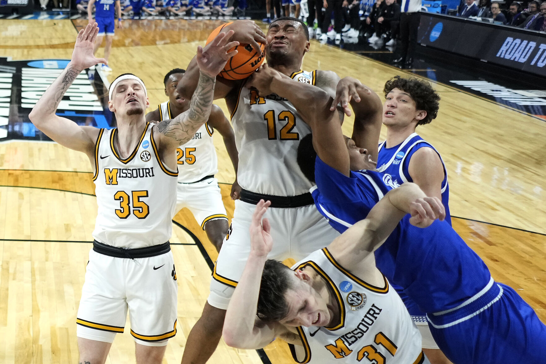 NCAA Drake Missouri Basketball